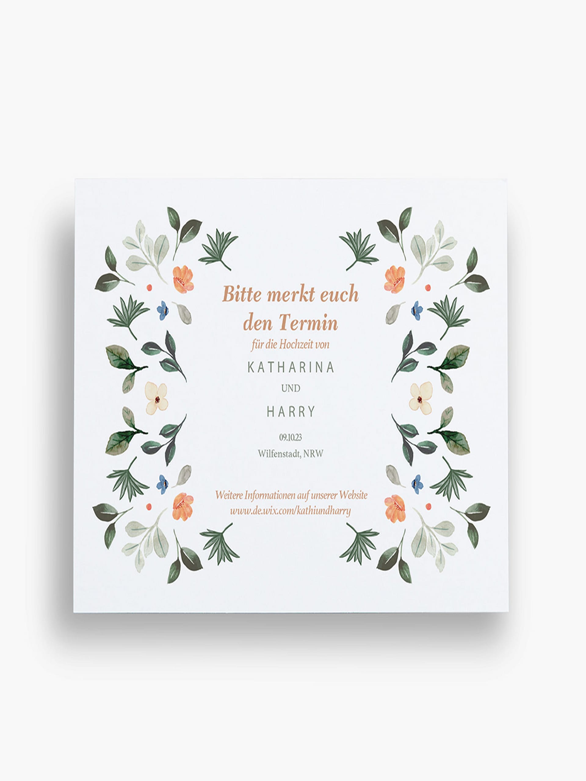 Mimaki UJF 3042HG-LED-UV-Drucker auf einem Schreibtisch