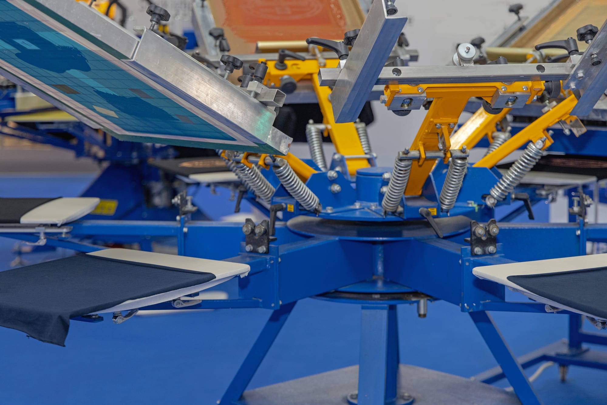 Screen Printer Types Types of Print: Popular Printing Methods | VistaPrint US