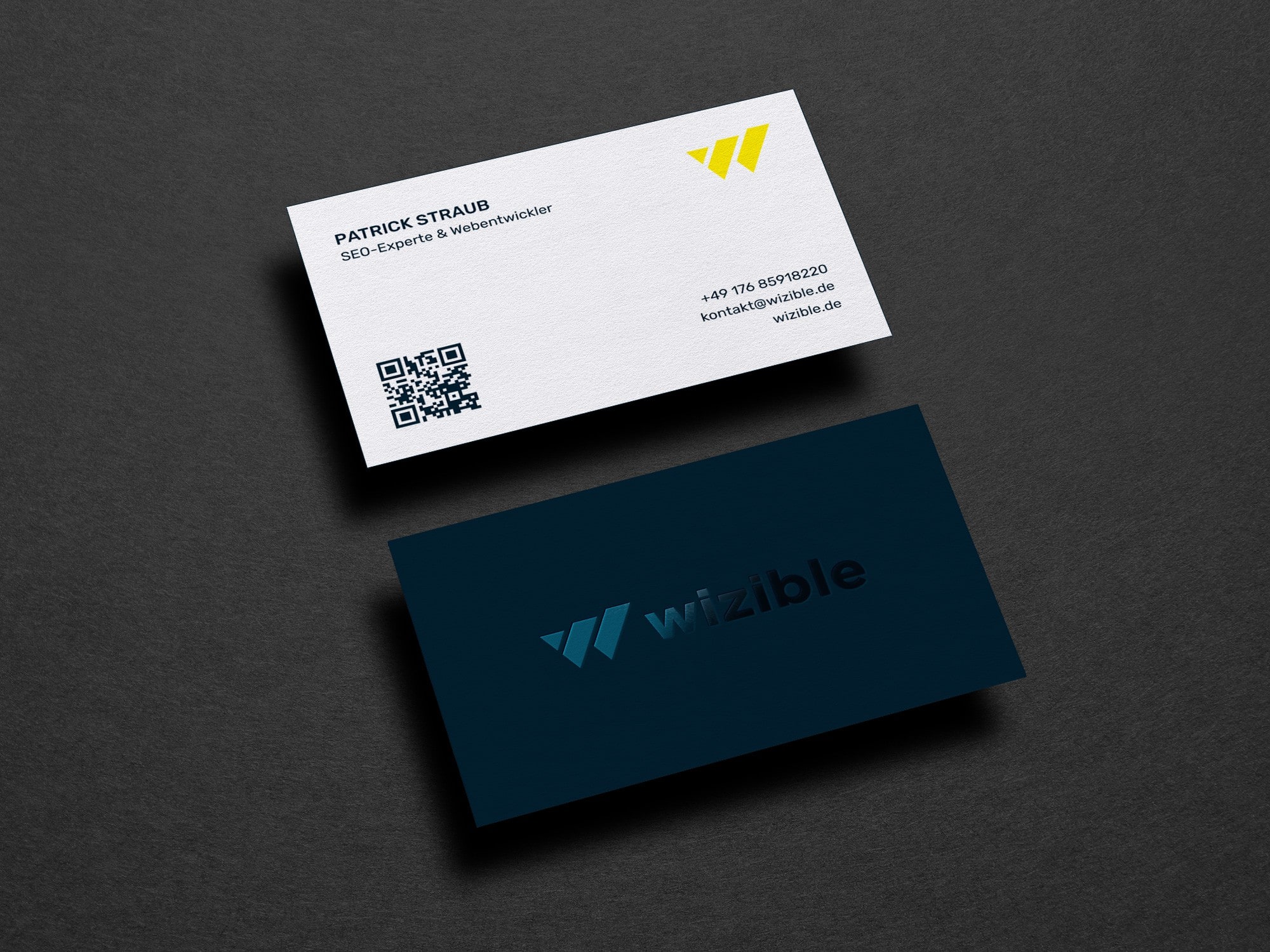 Vernis UV sur une carte de visite