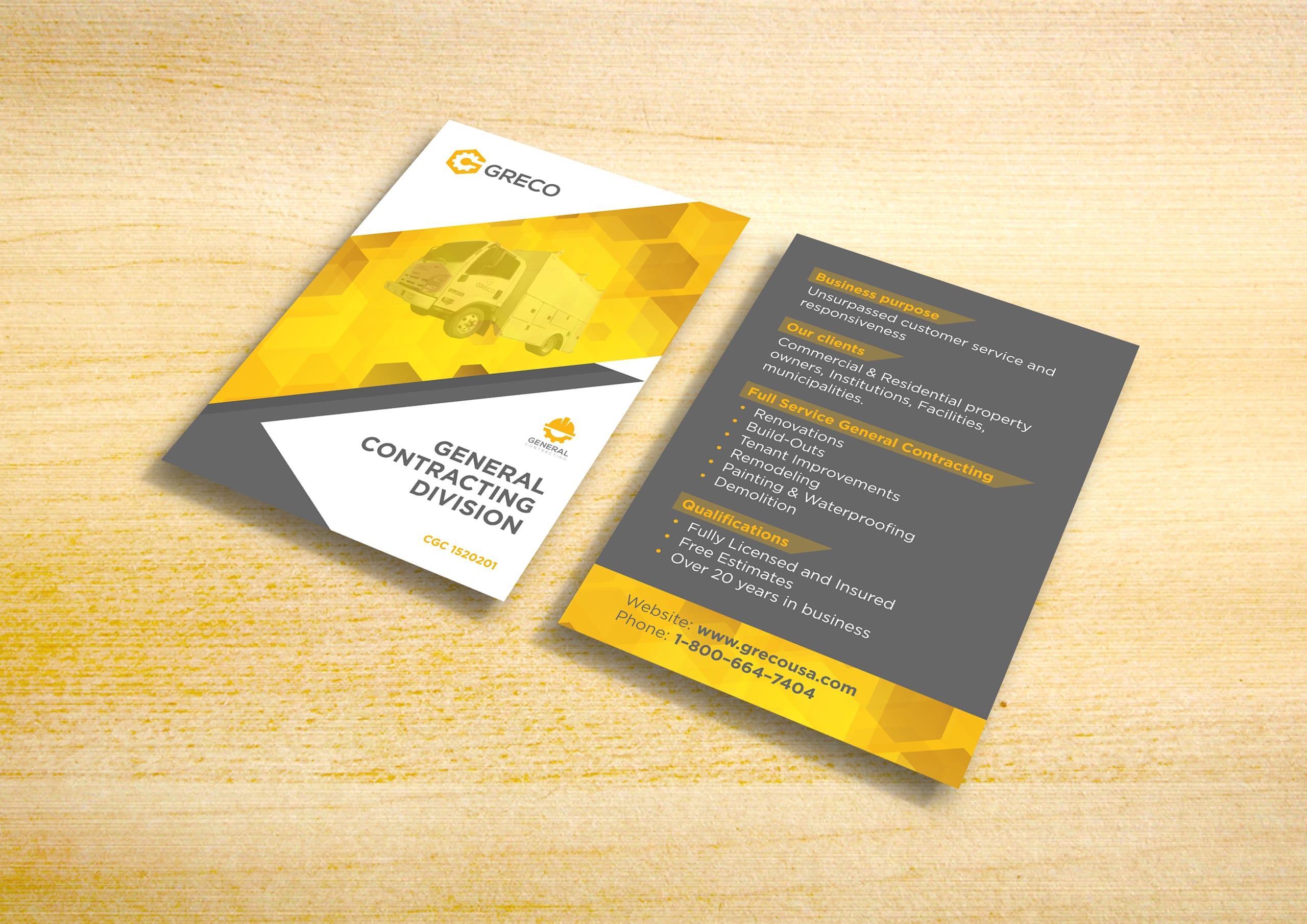 Modèle de flyer pour des services de construction.