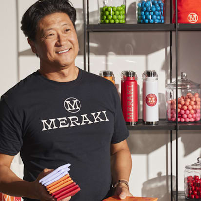 2023 holiday marketing tips for small businesses