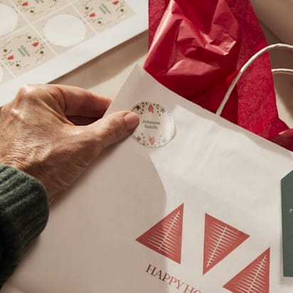 Preparing company Christmas gifts for your team