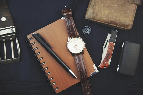 50th birthday gift idea: Classic, simple Men’s watch with brown leather straps