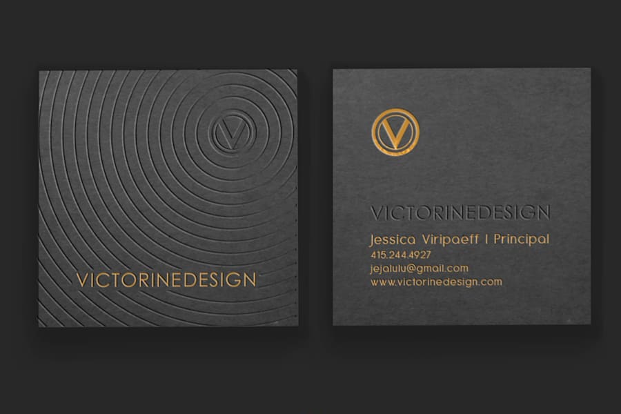 Circular fine lines embossed as a pattern on a business card