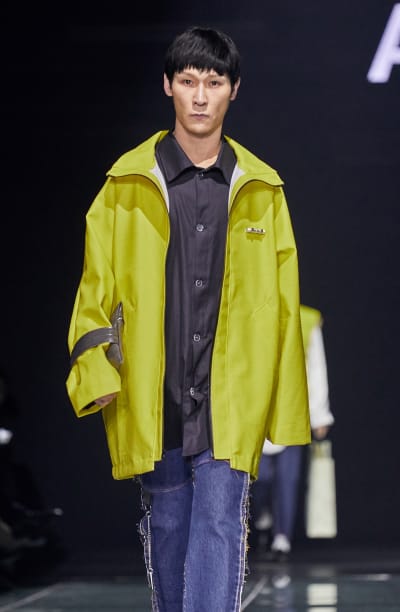 Catwalk "Statement N°3" - Harbin Fashion Week looks - © Visual Society