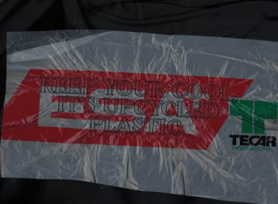 Research "Statement N°0" - Upcycling plastic bag embroidery - © Visual Society