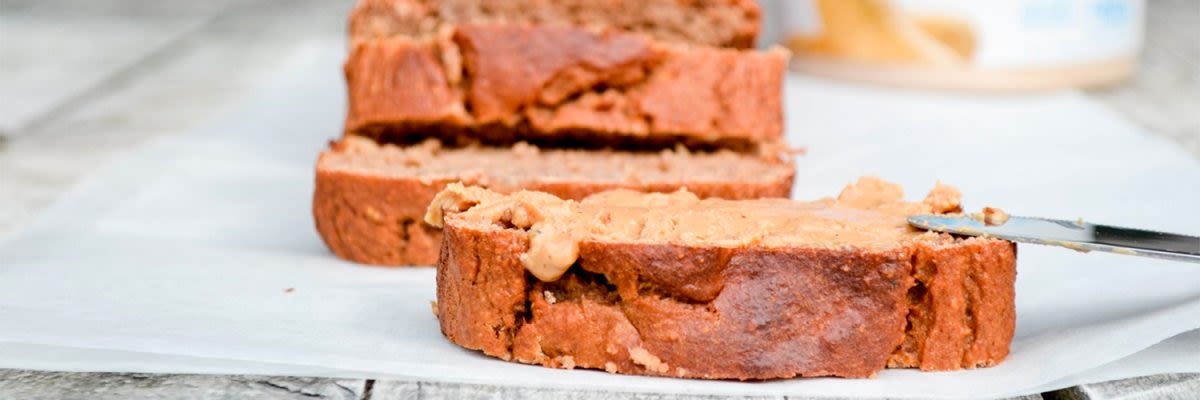 bananabread with peanutbutter