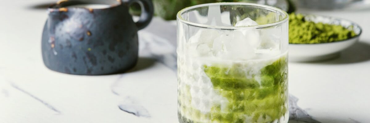 Matcha zomerdrankje met ijs