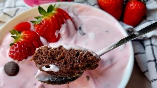 Joghurt-Kuchenbowl