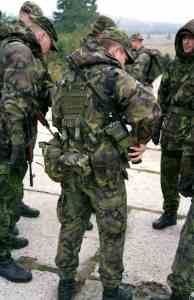 molle pouches used in the army