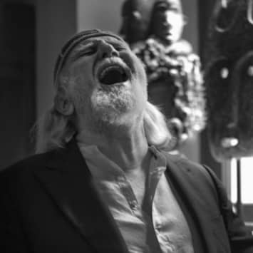 RIDERE, SGANASCIARSI, SCOMPISCIARSI