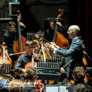 GRANDE ORCHESTRA E CORO GIOVANILE DI RIMINI
