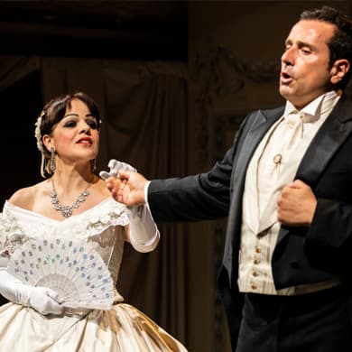 LA TRAVIATA