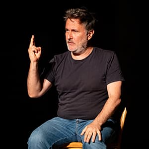 DAVIDE ENIA - AUTORITRATTO