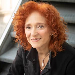 IL LUTTO SI ADDICE AD ELETTRA