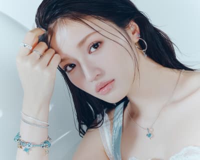 元HKT48村重杏奈「人生で一番脱いじゃいました！」『びびぐら』村重