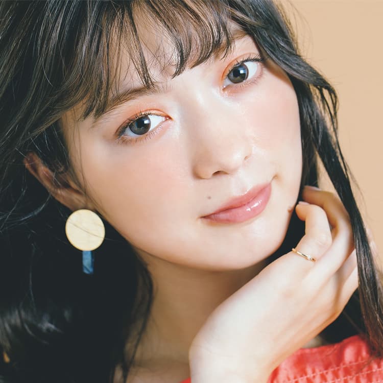 まるで別人 強め顔をソフトに可愛くする 魔法の求心メイク Vivi まるで別人 強め顔をソフトに可愛くする 魔法の求心メイク Vivi