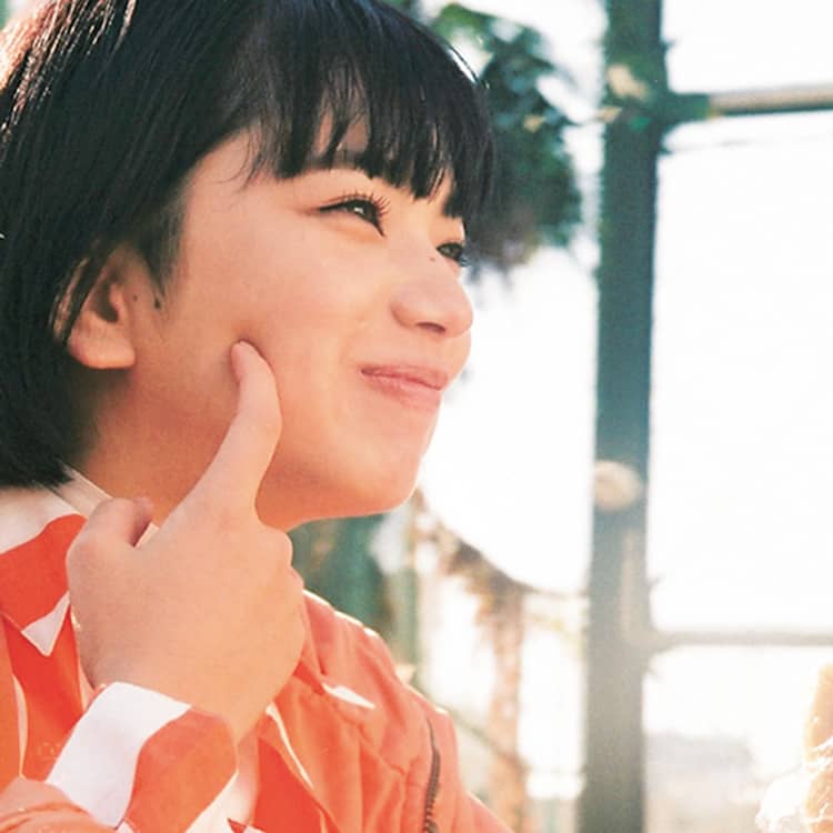 素顔の小松菜奈が知りたい 可愛くてお店まで買いに行ったアイテムって Vivi 素顔の小松菜奈が知りたい 可愛くてお店まで買いに行ったアイテムって Vivi