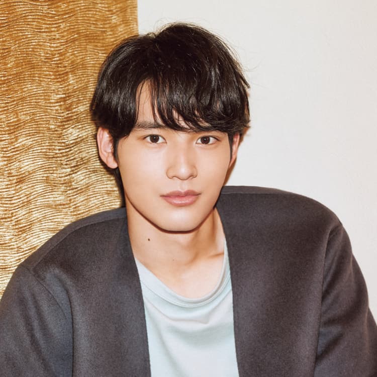 俳優