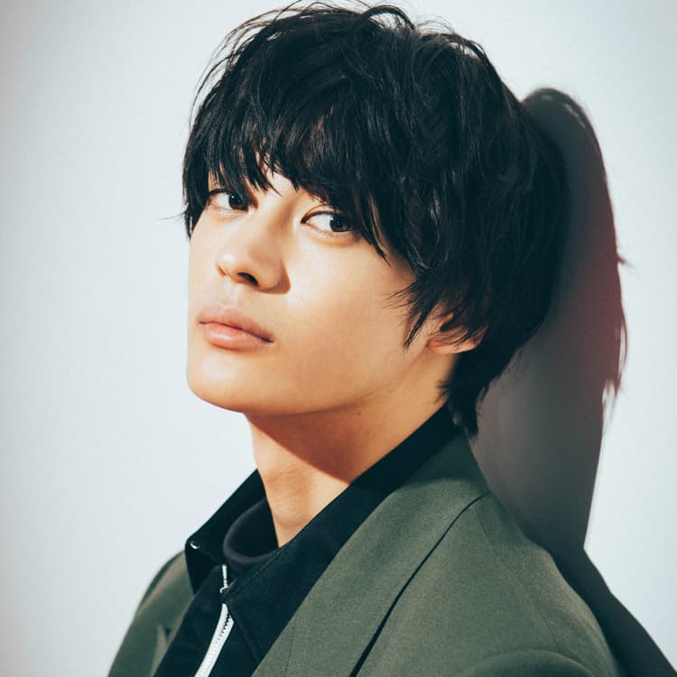 美男子の最高峰 神尾楓珠に聞いた イケメンで得した ことって Vivi 美男子の最高峰 神尾楓珠に聞いた イケメンで得した ことって Vivi