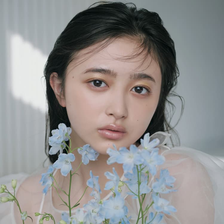 乃木坂46井上和がViVi初登場！美少女すぎる美少女で天使にしか見えない