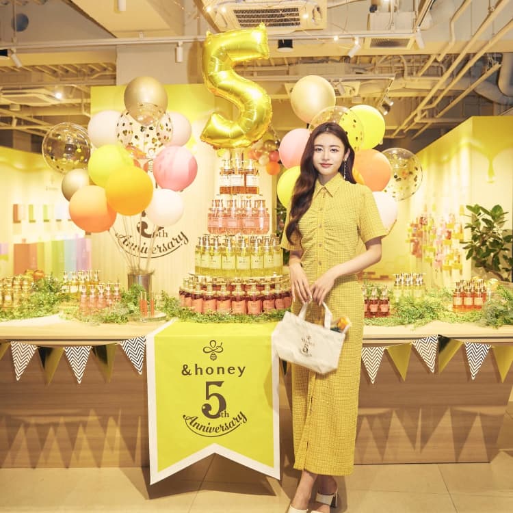 ＆honeyが5周年を記念したPOP UPイベントを開催！星夏がイベントの模様