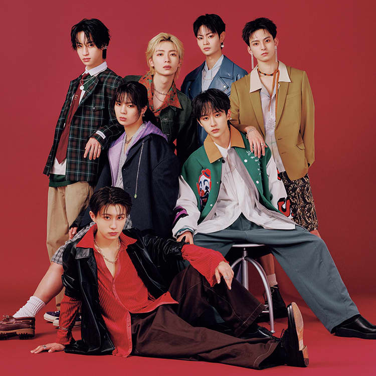 龍宮城】7人揃ってViVi初登場！独特な世界観を持つ彼らの素顔をお届け