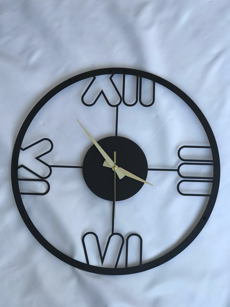 Luxury Matte Black Golden Needle Clock