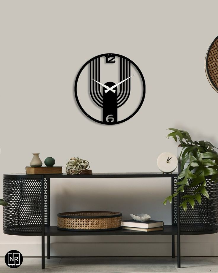 Retro Art Deco Geometric Metal Clock