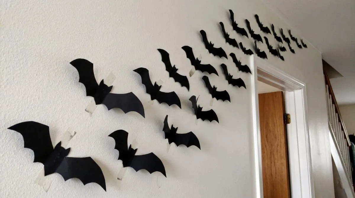 Paper Bats in Twenty Minutes