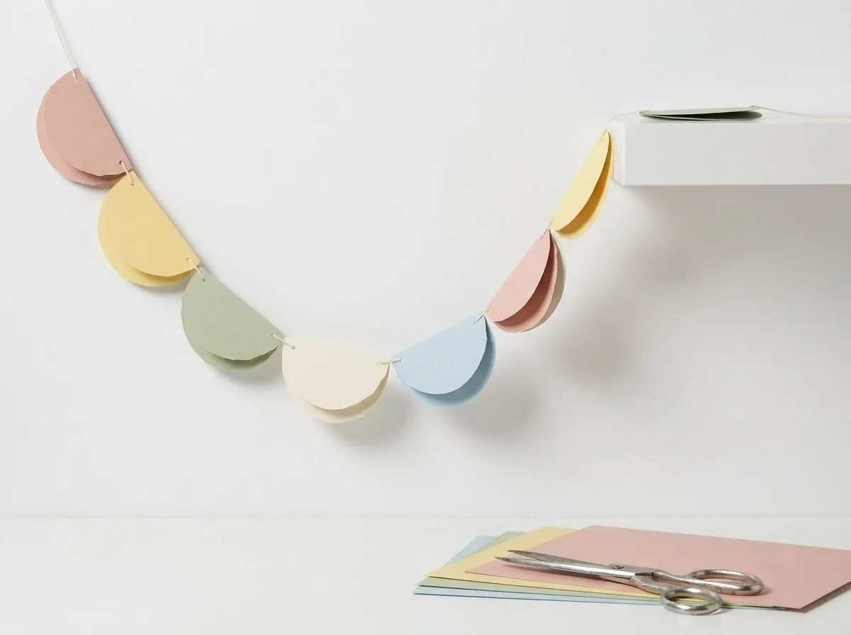 Scalloped Paper Garlands