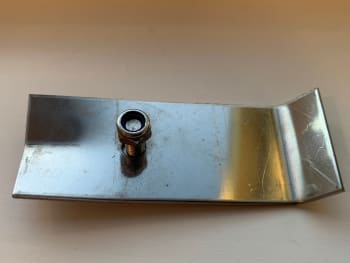 Festebeslag For Pipehatt