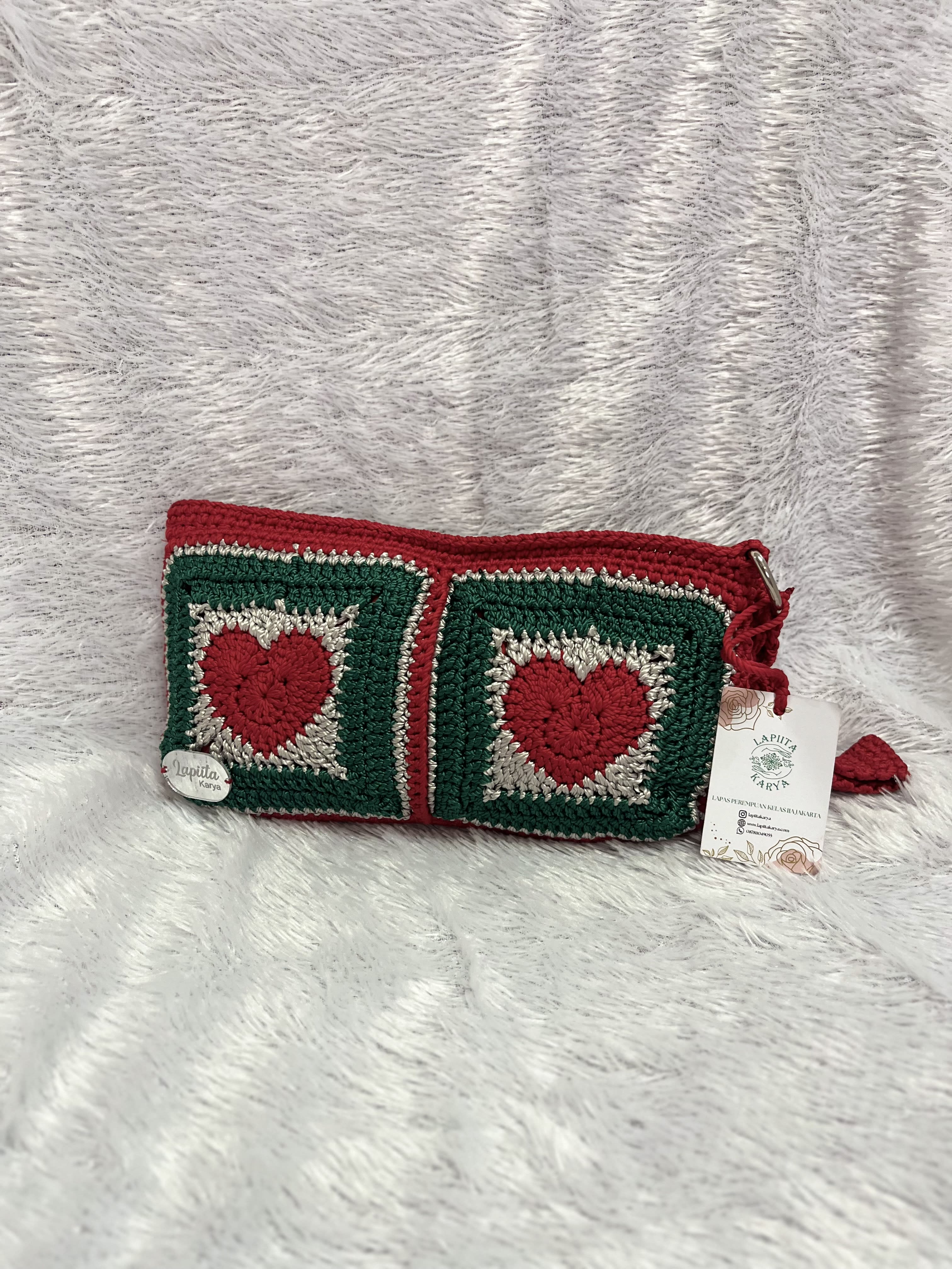 Pouch Rajut ( Love Hijau Merah) 