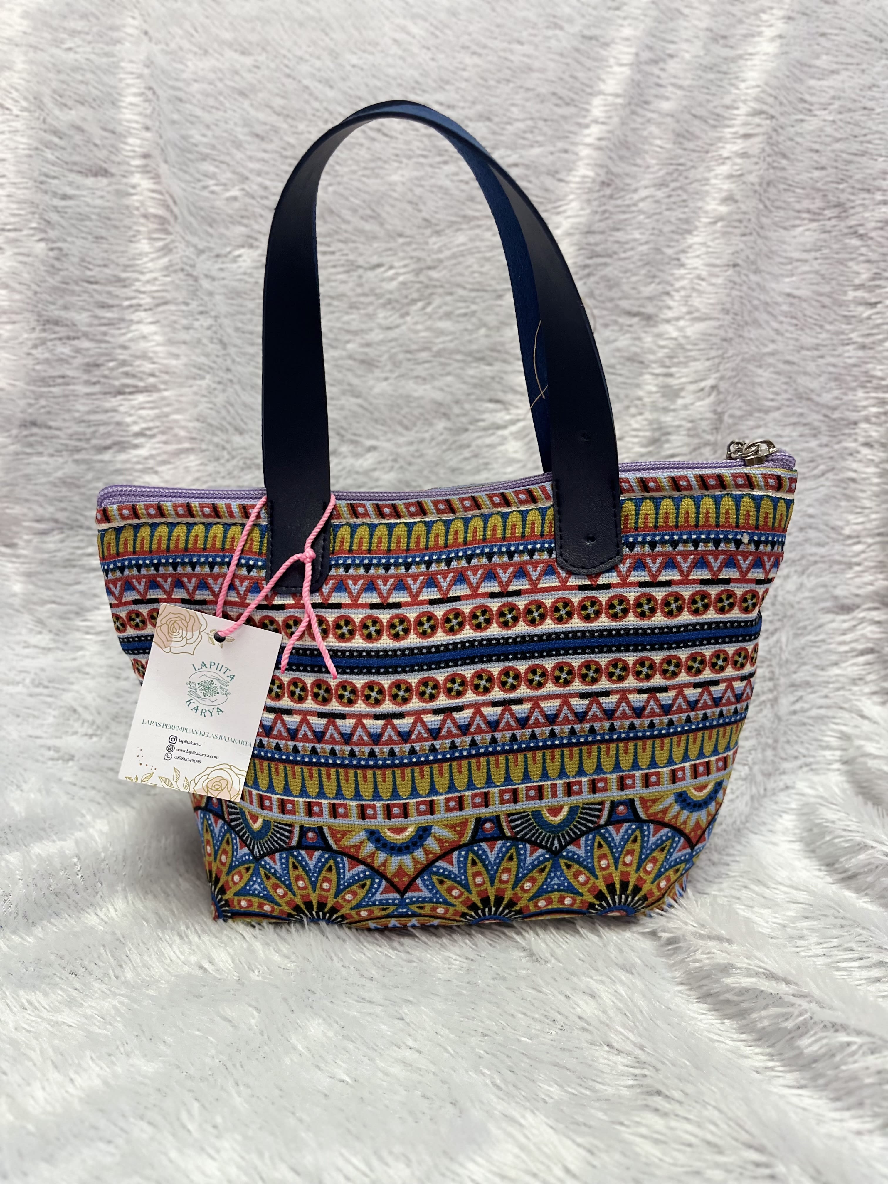 Tas Kanvas (Motif Bentuk)