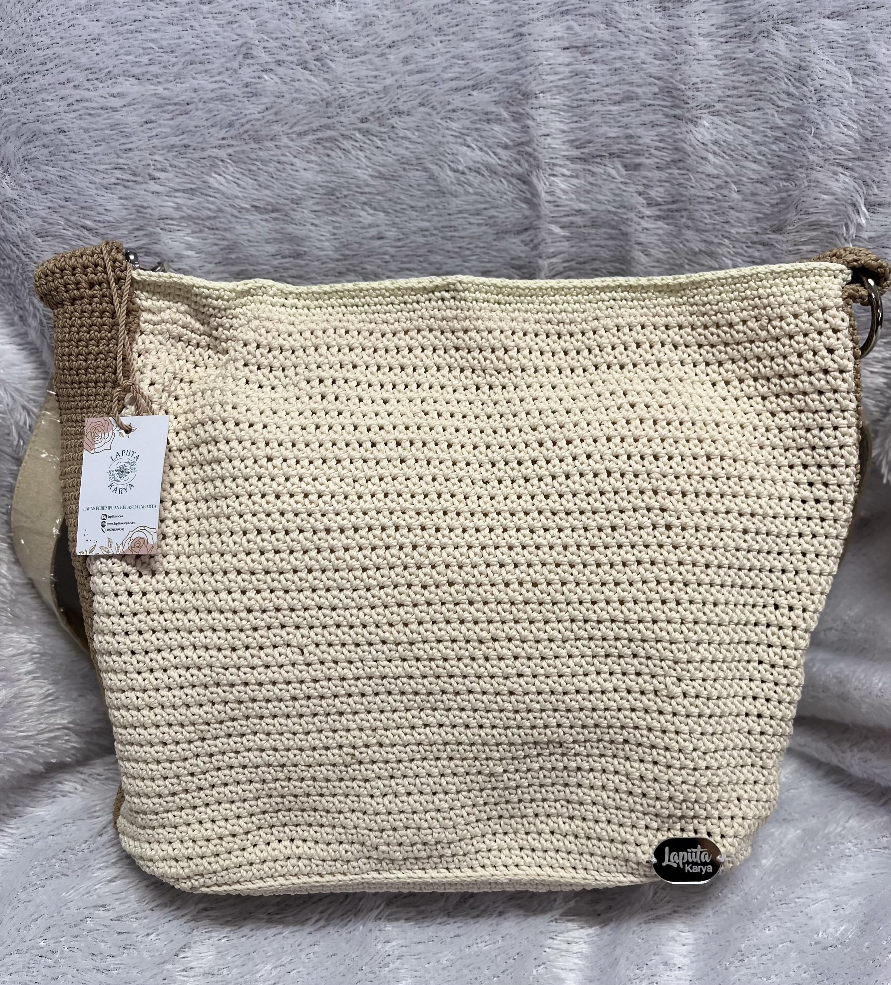 Tas Selempang Rajut (Putih Coklat)