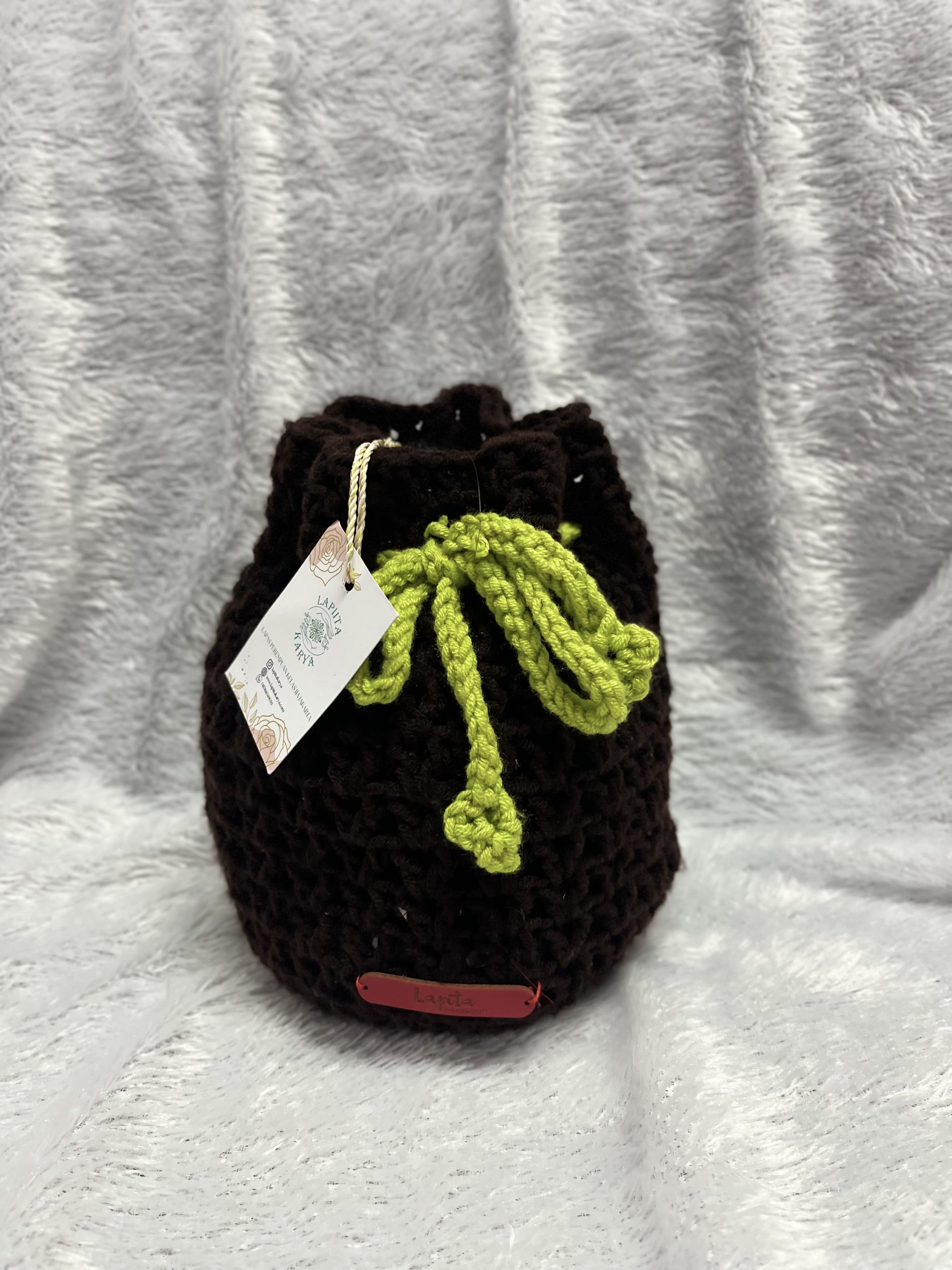 Pouch Rajut (Bulat Coklat)