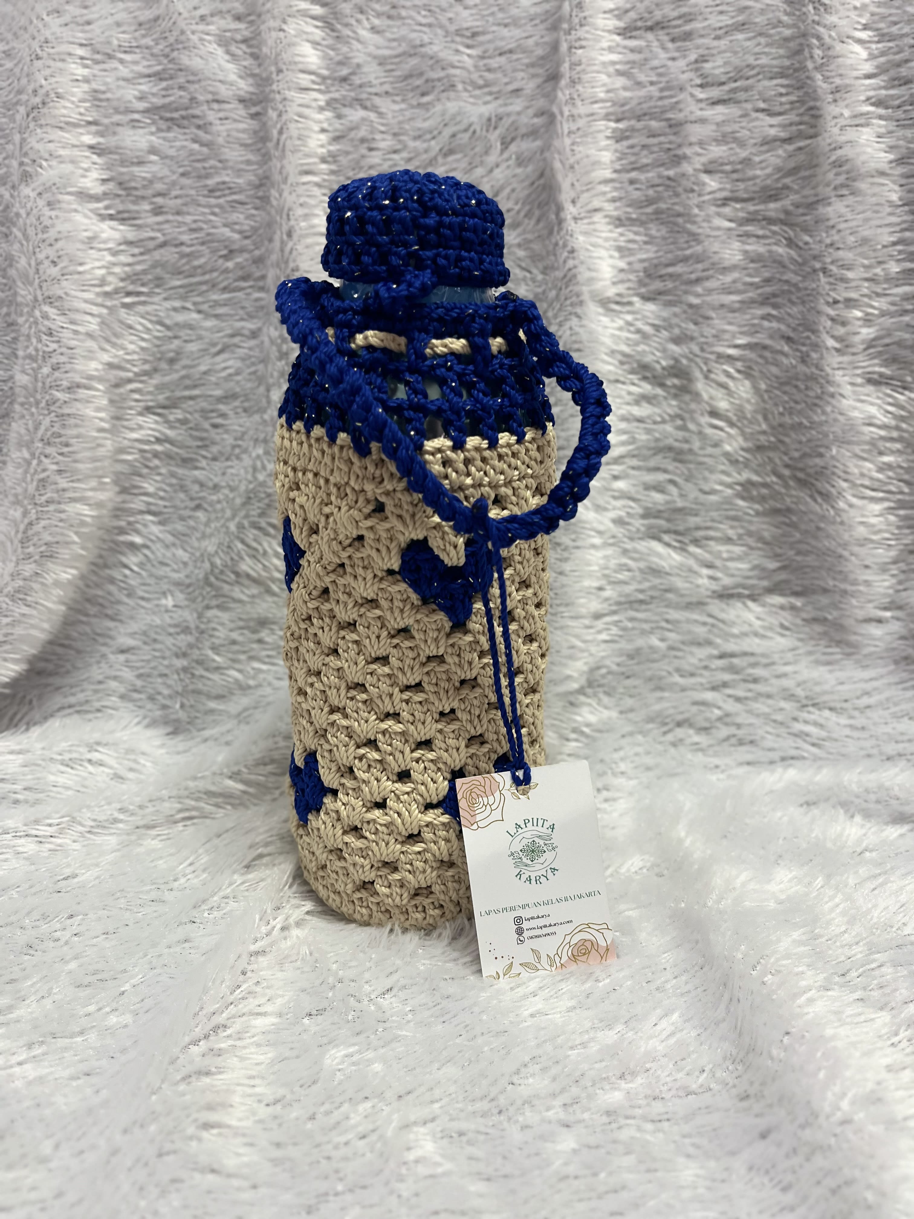 Botol Minum + Cover Rajut (Biru Putih)
