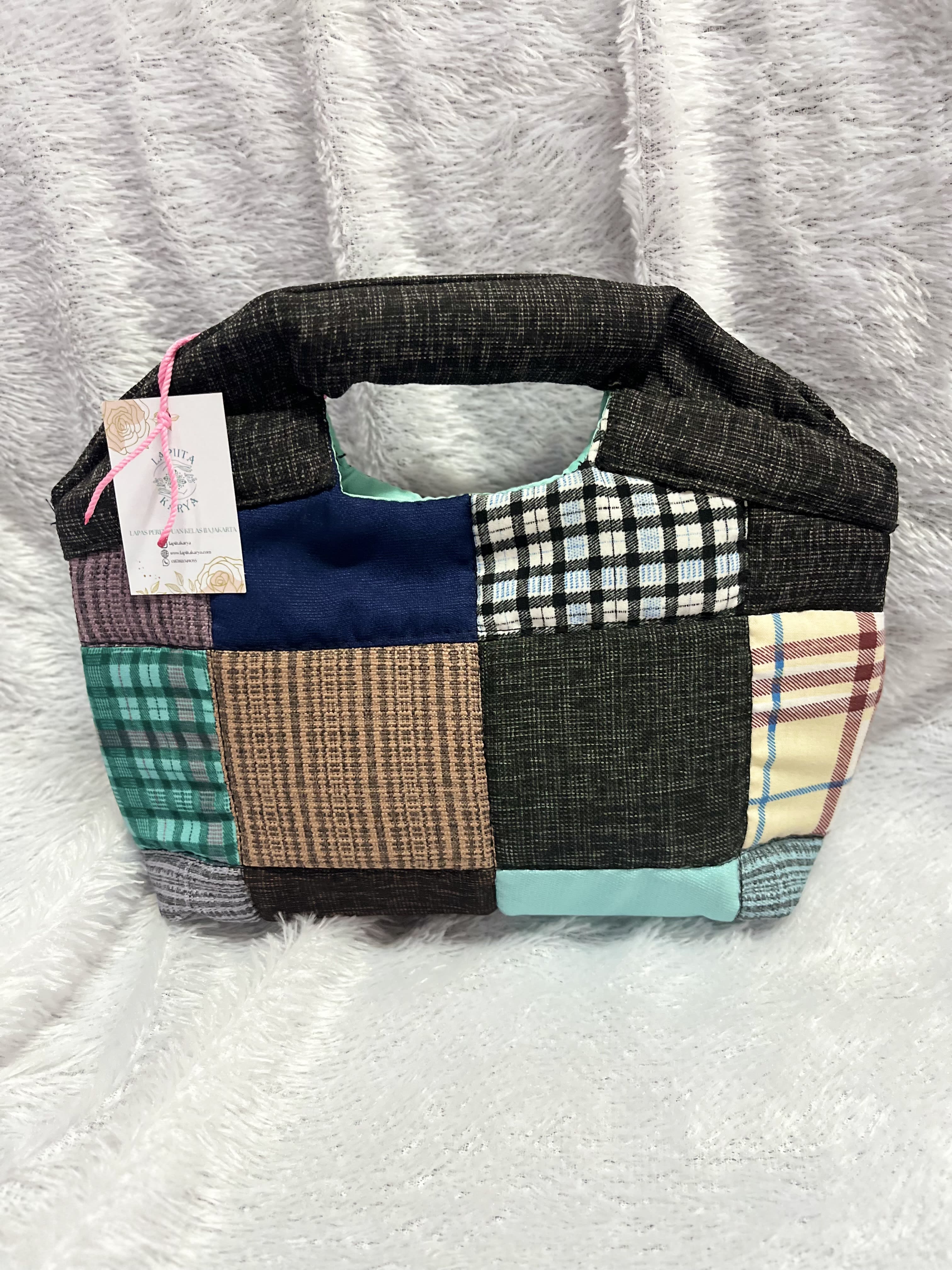 Tas Kanvas (Motif Perca)