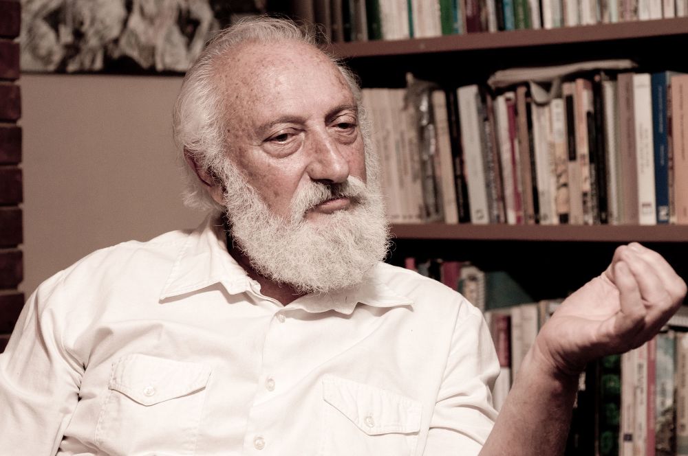 Antonio durante la entrevista, 2011