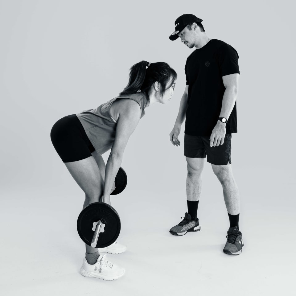Training partners, deadlift coaching moment