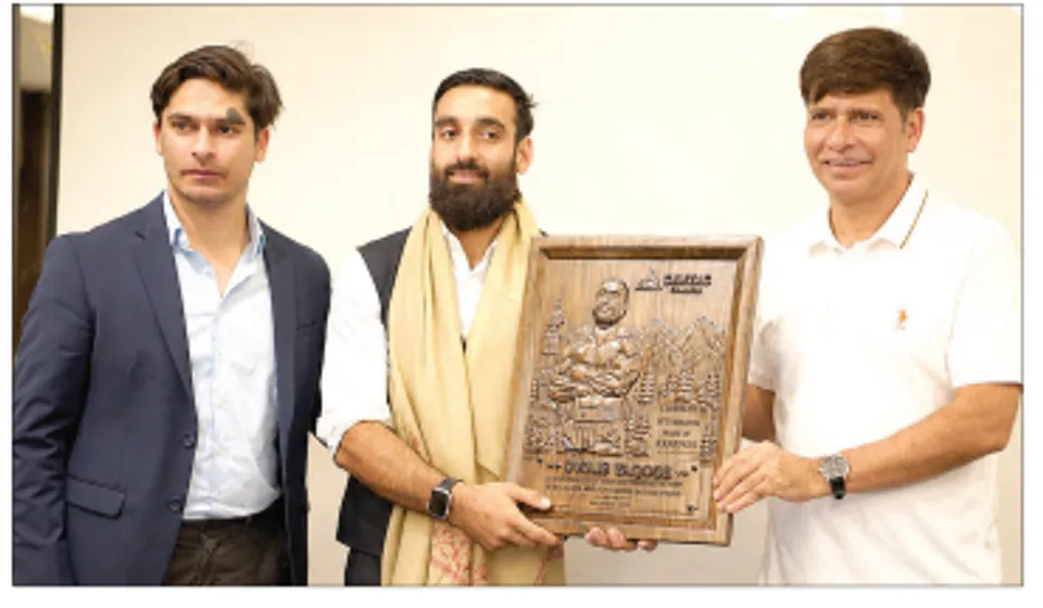 CEMTAC Cements Felicitates MMA Fighter Owais Yaqoob After International Victory
