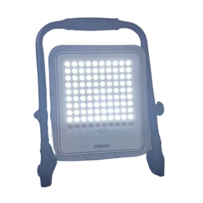 Reflector Opalux 50w Recargable Para Exteriores Ip65 100 Leds