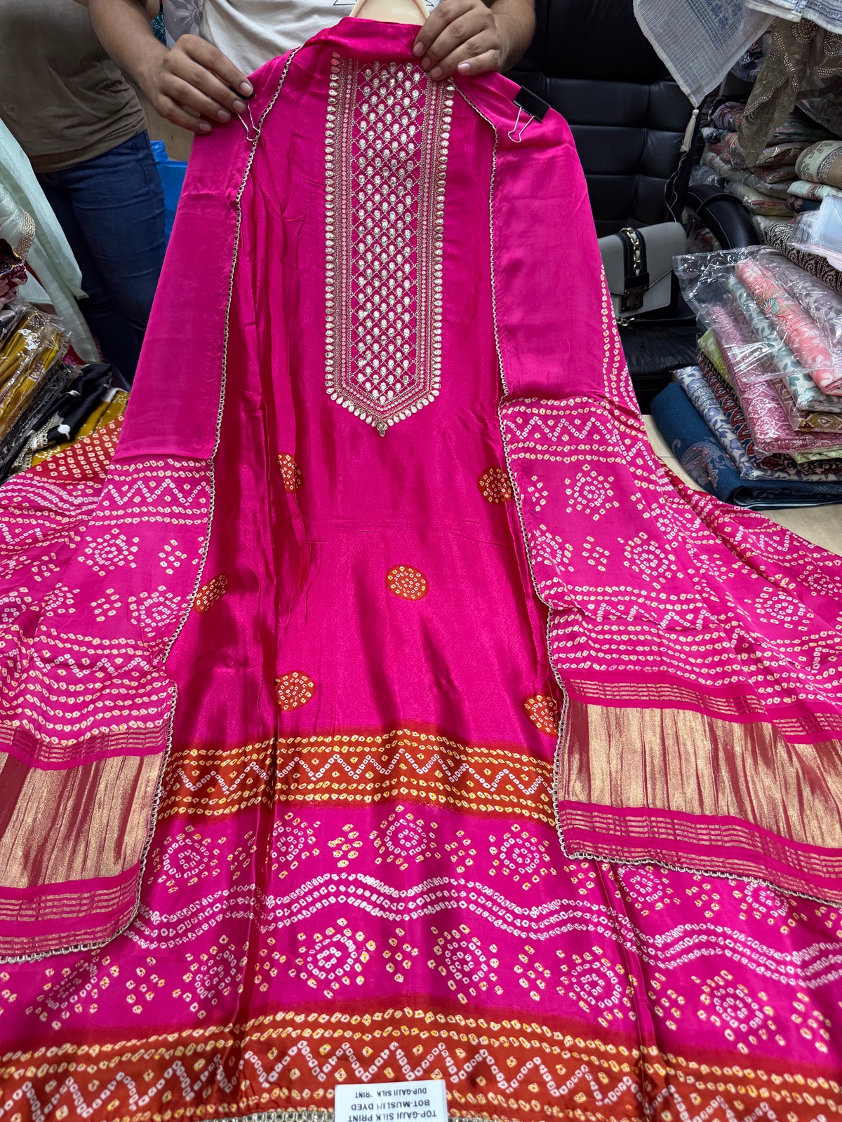 Viral Lagdi Patta Gajji Silk - View 1