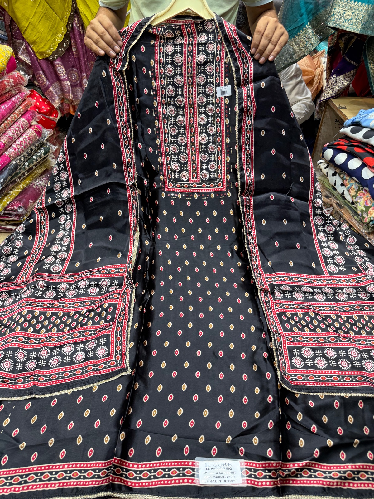 Bandani Gajji Silk - View 1
