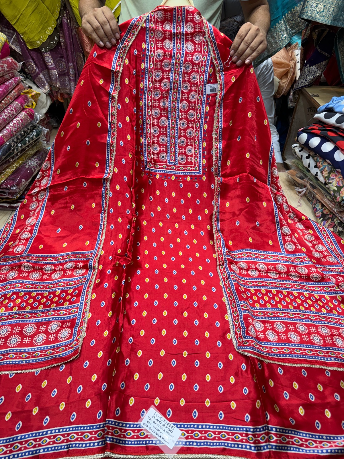 Bandani Gajji Silk - View 2
