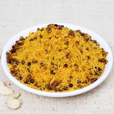 Dal Muth — Pramanik Namkeen, Vijapur