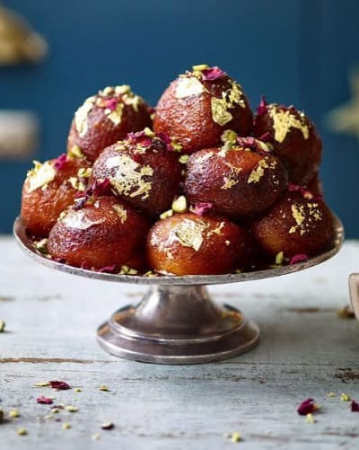 Gulab Jamun — Pramanik Namkeen, Vijapur