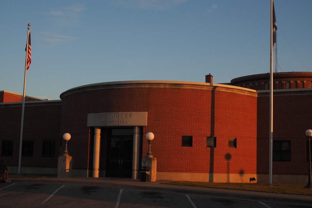 Oklahoma officials claim the Okmulgee jail illegally held juveniles