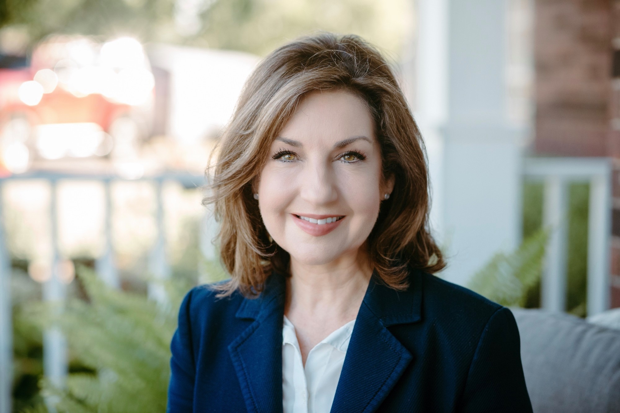 State superintendent flips democrat, announces bid for governor