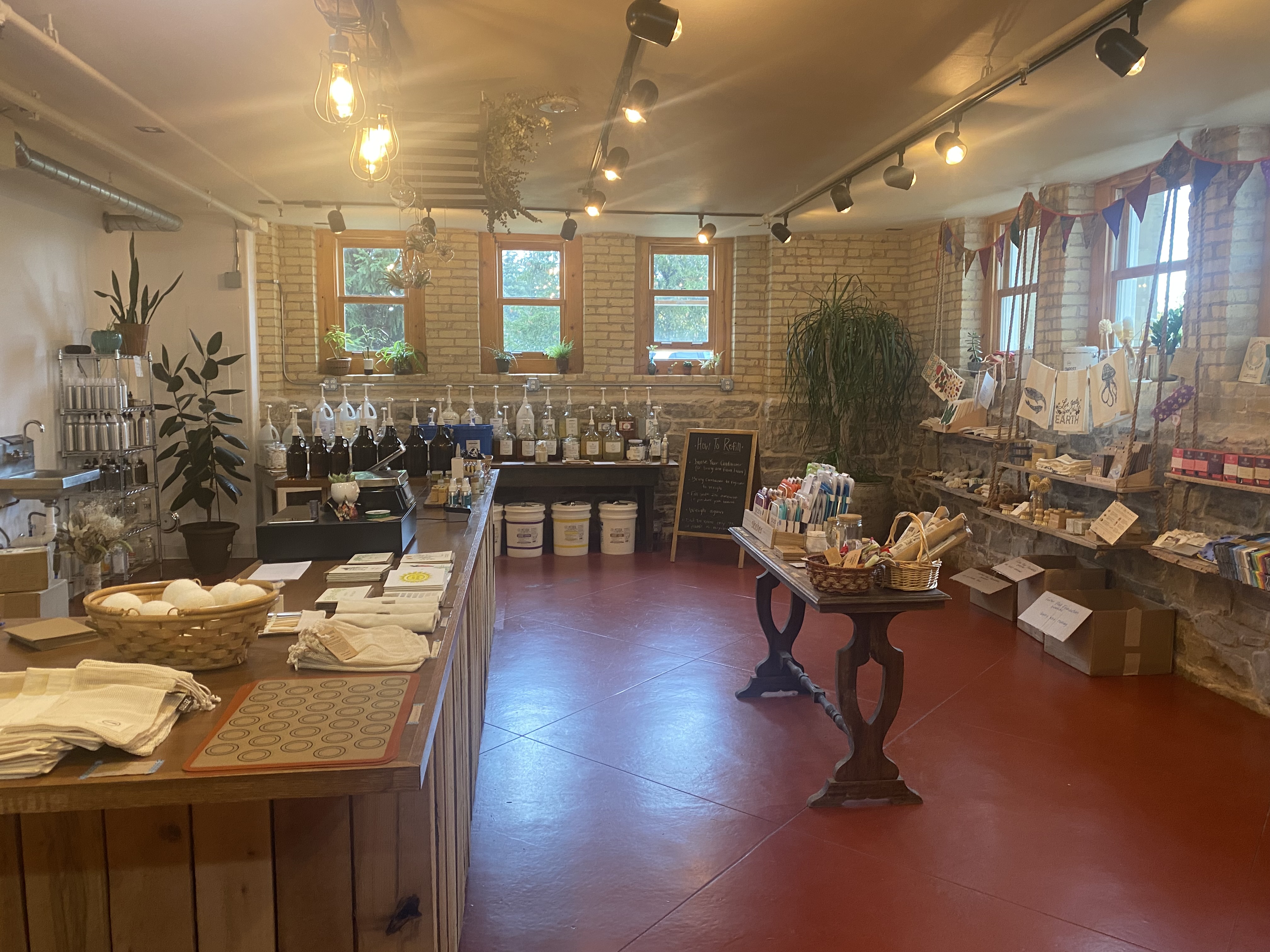 New "Refillery" promotes sustainability with natural product lines